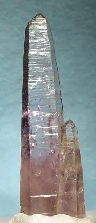 Quartz (Var: Amethyst) image