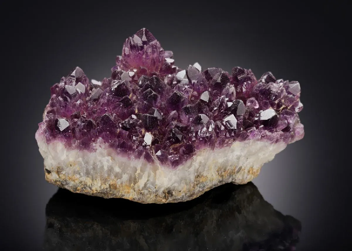 Quartz Var Amethyst - image 1