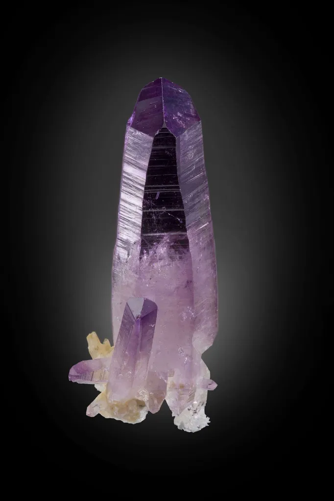 Quartz Var. Amethyst image