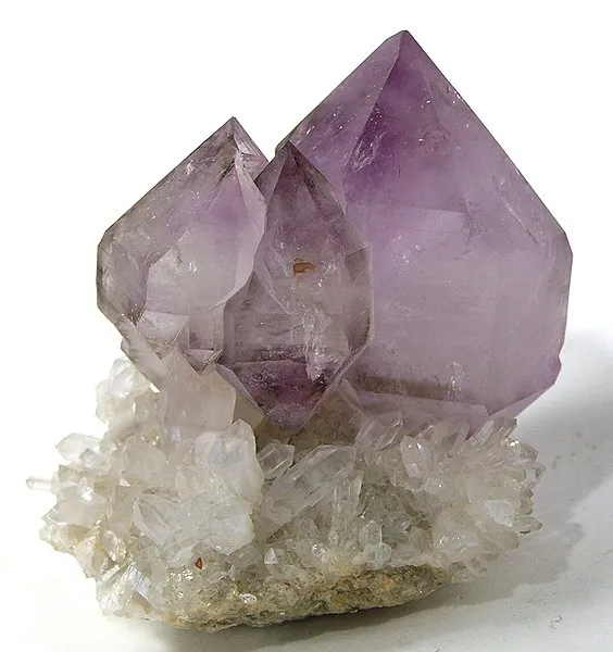 Quartz (Var: Amethyst) image