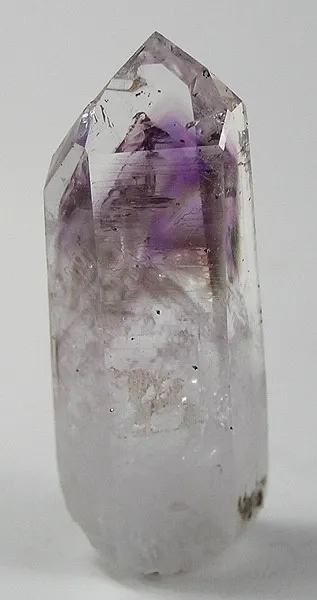 Quartz (Var: Amethyst) image