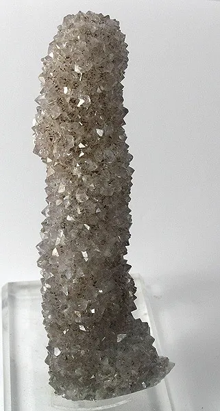Quartz (Var: Amethyst) image