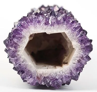 Quartz (Var: Amethyst) - image 2