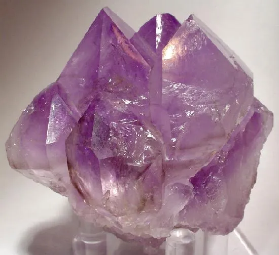 Quartz (Var: Amethyst) image