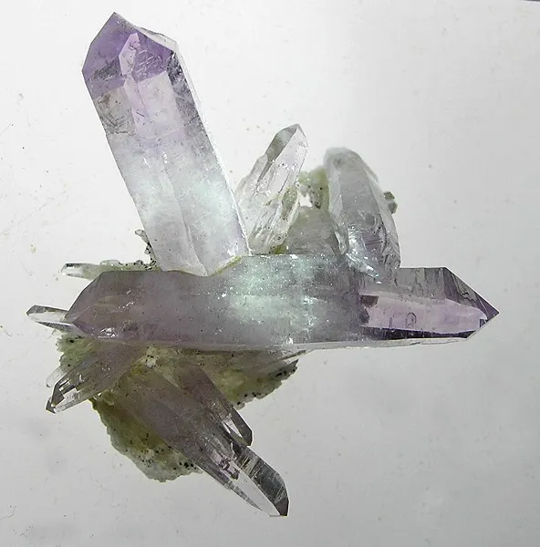 Quartz (Var: Amethyst) - image 1