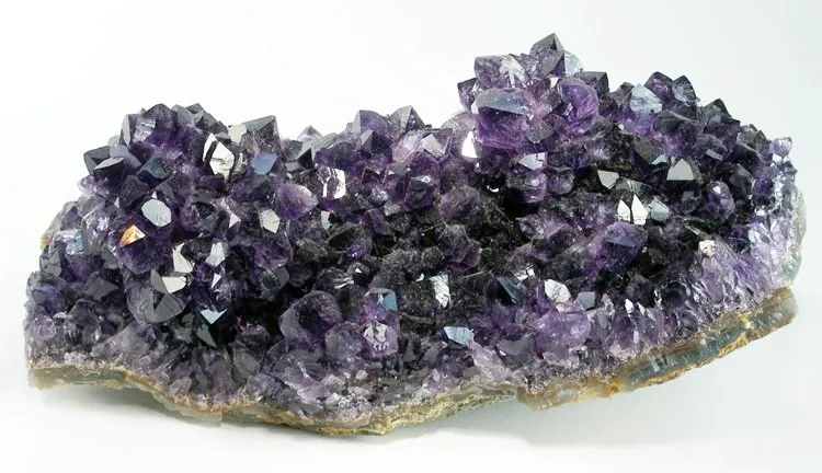 Quartz (Var: Amethyst) image