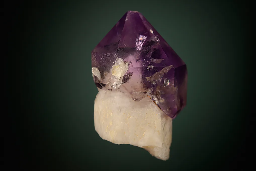 Quartz var. Amethyst - image 5