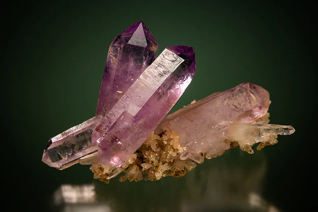 Quartz var. Amethyst image
