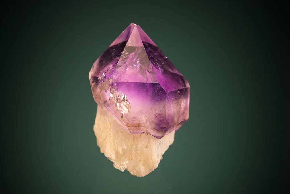 Quartz var. Amethyst image