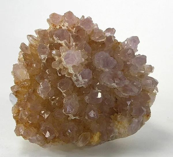 Quartz (Var: Amethyst) image