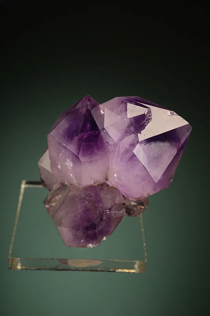 Quartz var. Amethyst - image 5