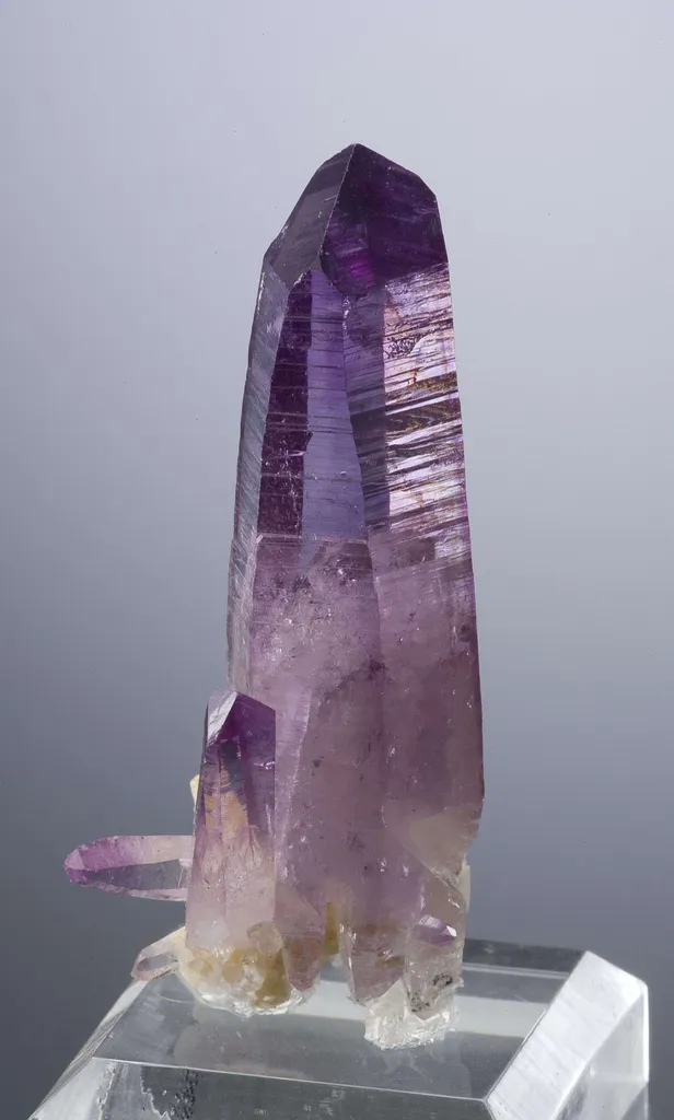 Quartz Var. Amethyst - image 4