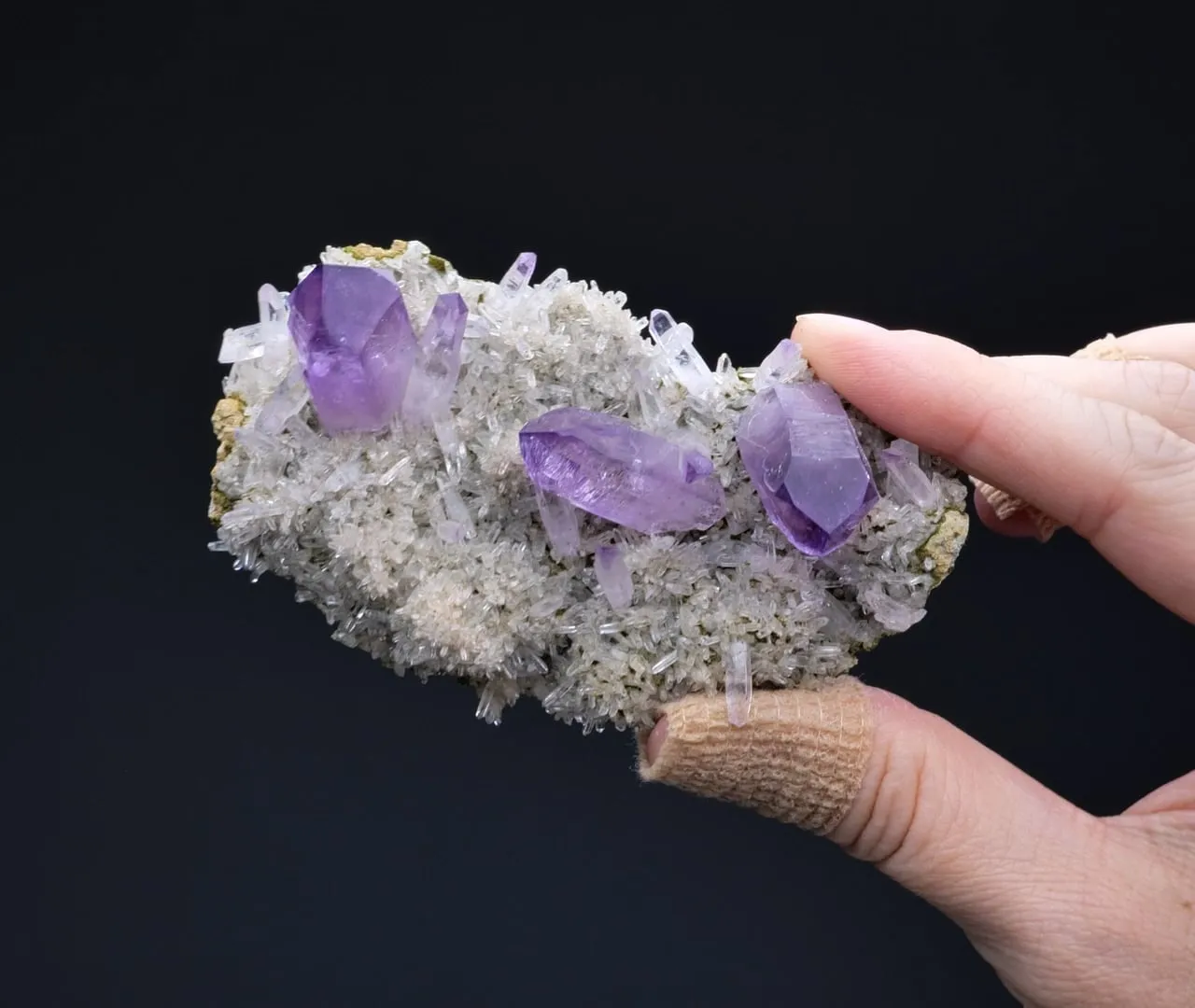 Quartz var. Amethyst - image 2