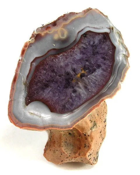 Quartz (Var: Amethyst), Chalcedony (Var: Agate) image