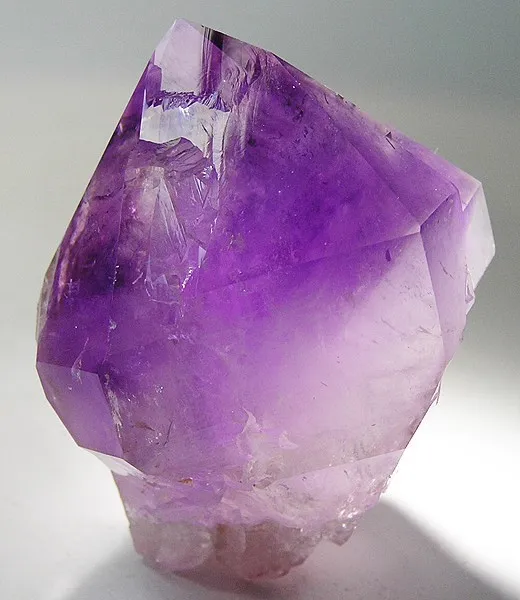 Quartz (Var: Amethyst) image