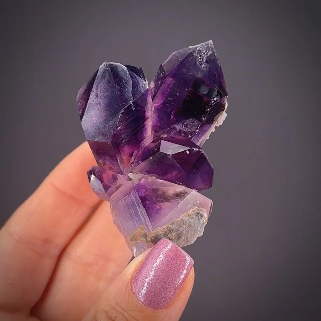 Quartz var. Amethyst - image 2