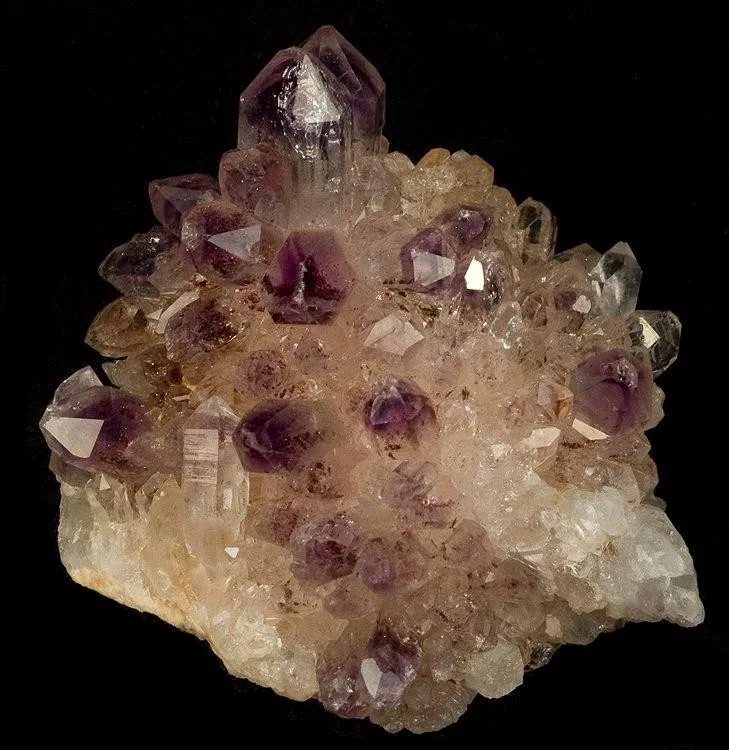 Quartz (Var: Amethyst) image