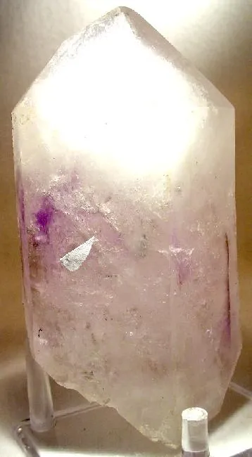 Quartz (Var: Amethyst) - image 1