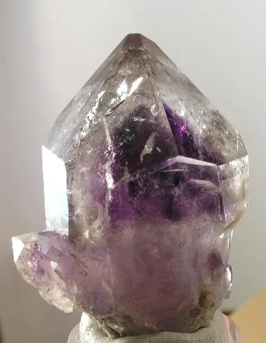 Quartz (Var: Amethyst) image