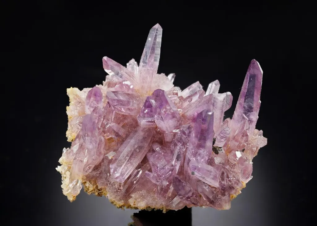 Quartz var. Amethyst image