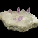 Quartz (Var: Amethyst) - image 1