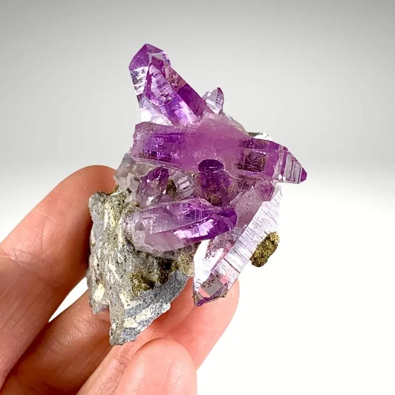 Quartz var. Amethyst from Mexico, Veracruz, Las Vigas de Ramírez Municipality, Piedra Parada - image 3