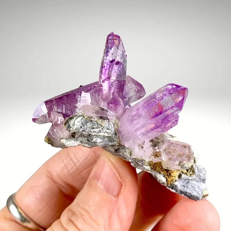 Quartz var. Amethyst from Mexico, Veracruz, Las Vigas de Ramírez Municipality, Piedra Parada - image 2