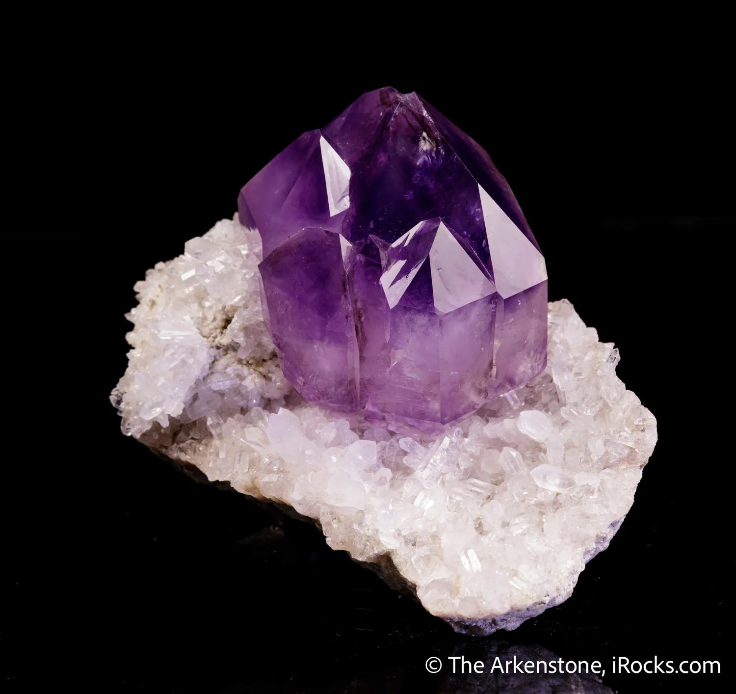 Quartz var. Amethyst on Quartz - image 3
