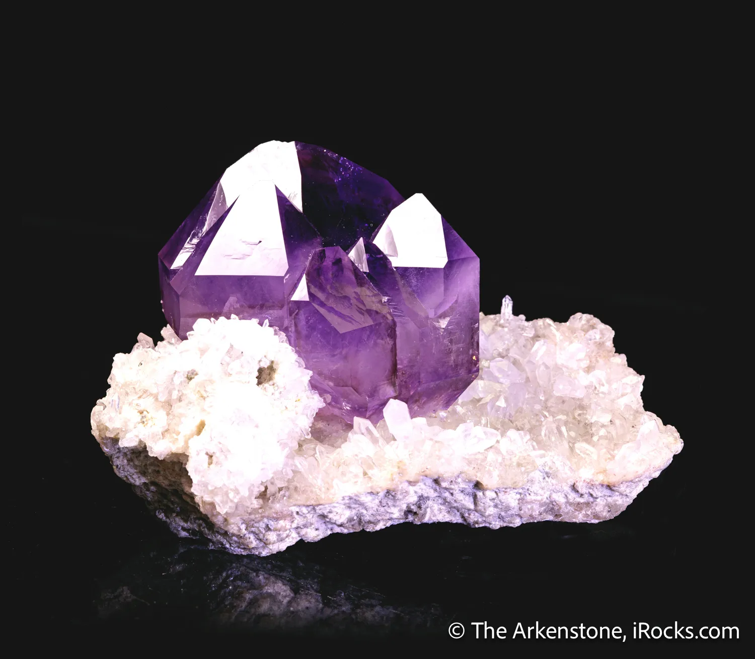 Quartz var. Amethyst on Quartz - image 4