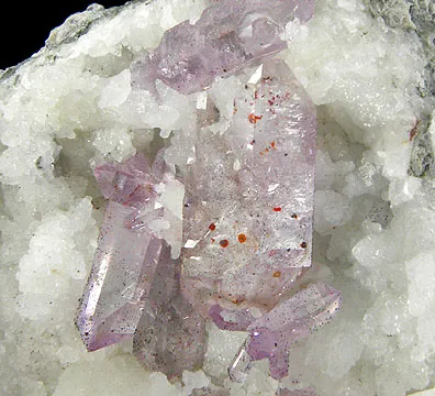 Quartz (Var: Amethyst), Quartz - image 2
