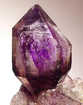 Quartz (Var: Amethyst), Quartz (Var: Smoky Quartz) image