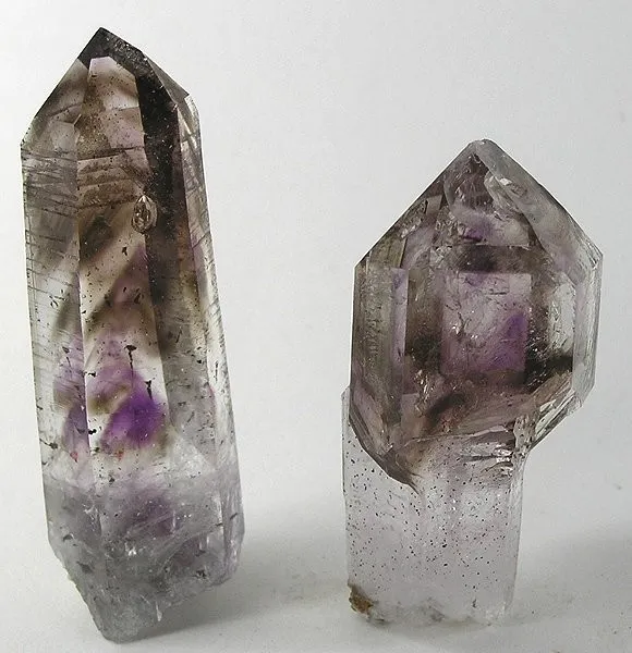 Quartz (Var: Amethyst), Quartz (Var: Smoky Quartz) image