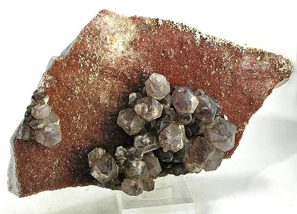 Quartz (Var: Amethyst), Quartz (Var: Smoky Quartz) image