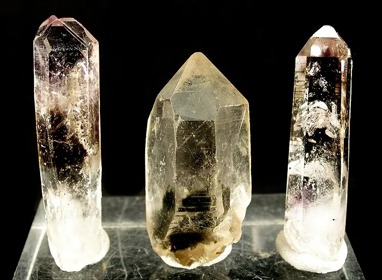 Quartz (Var: Amethyst), Quartz (Var: Smoky Quartz), Quartz image