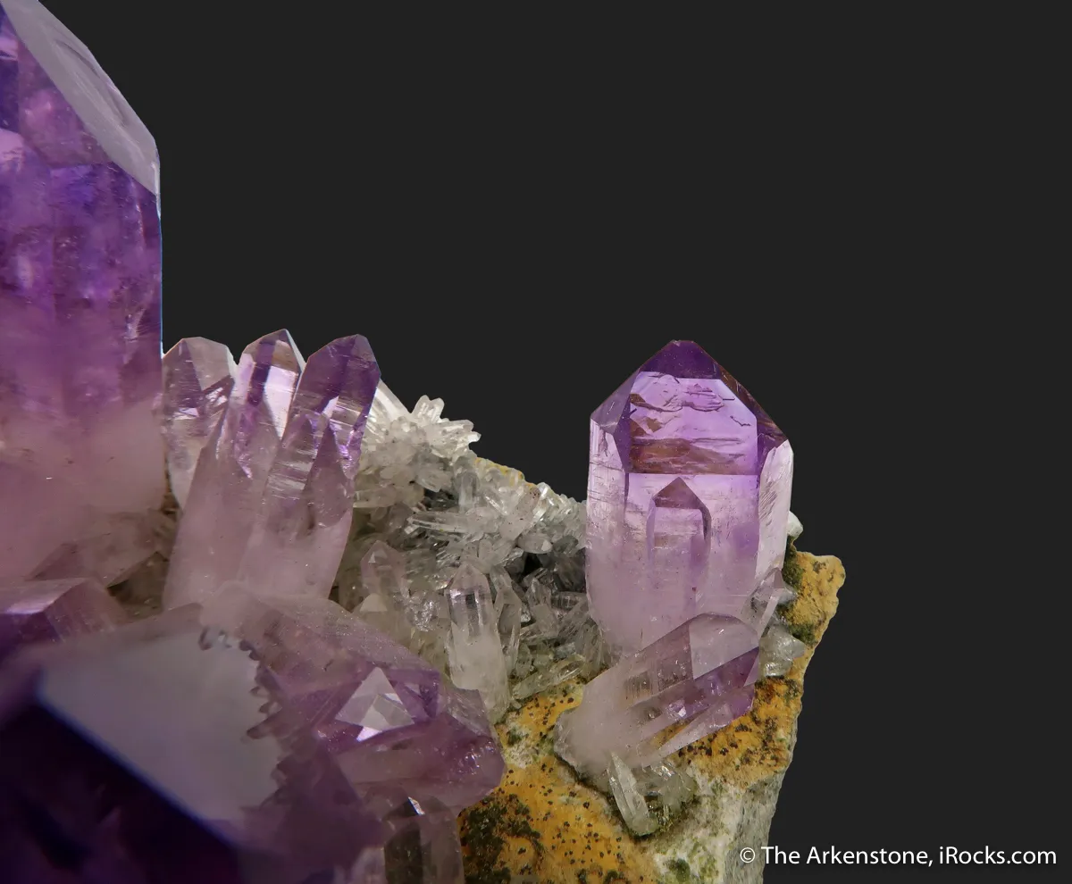 Quartz var. Amethyst with Epidote - image 7