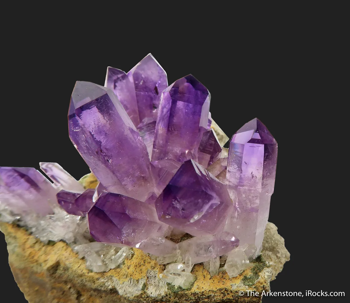 Quartz var. Amethyst with Epidote - image 3