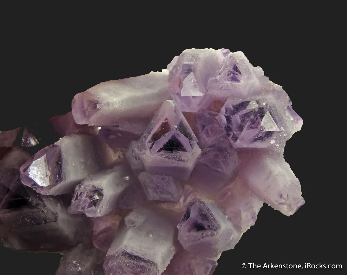 Quartz var. Amethyst with phantoms - image 4