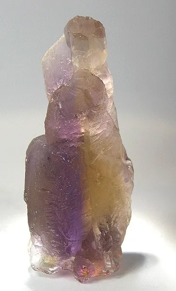 Quartz (Var: Ametrine) image