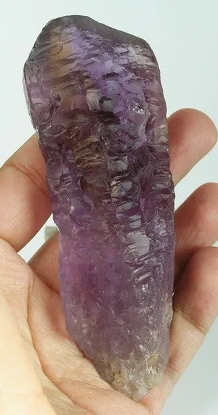 Quartz (Var: Ametrine) image