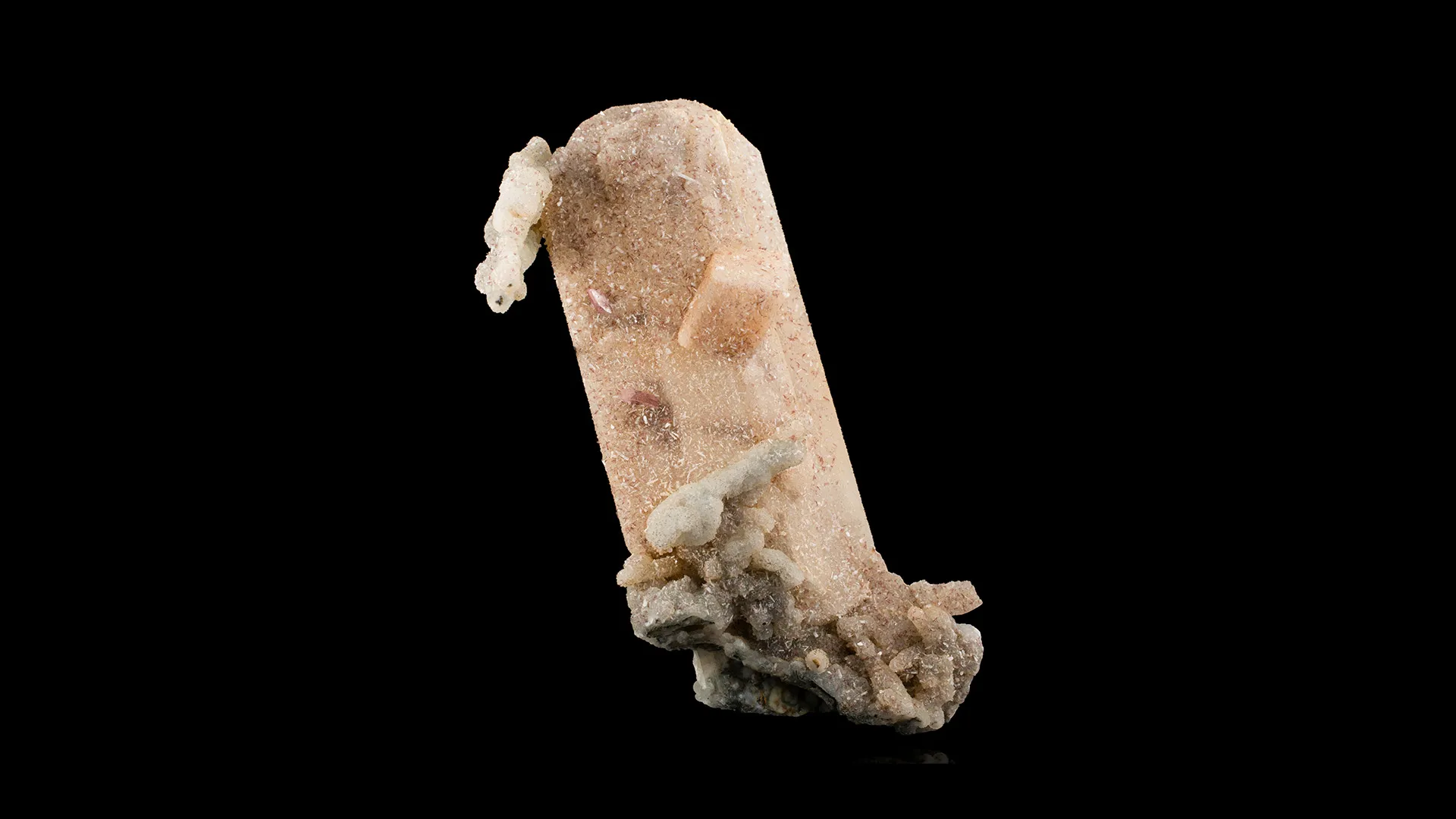 Quartz (var. Chalcedony) - image 1