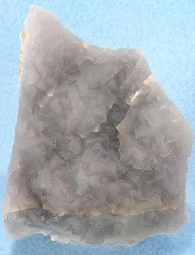 Quartz (Var: Chalcedony), Fluorite image