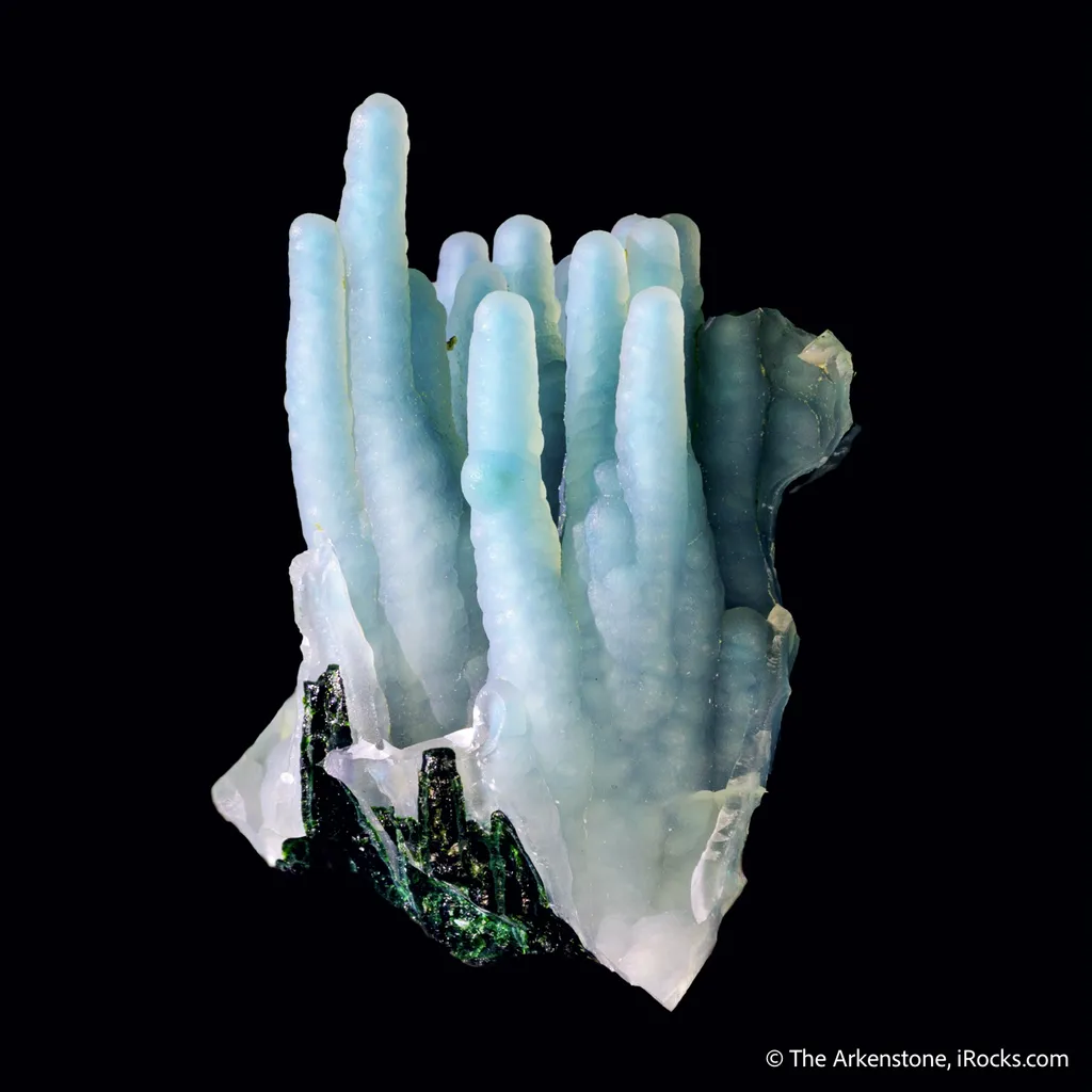 Quartz var. Chalcedony on Chrysocolla image