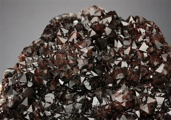 Quartz var. EISENKIESEL image