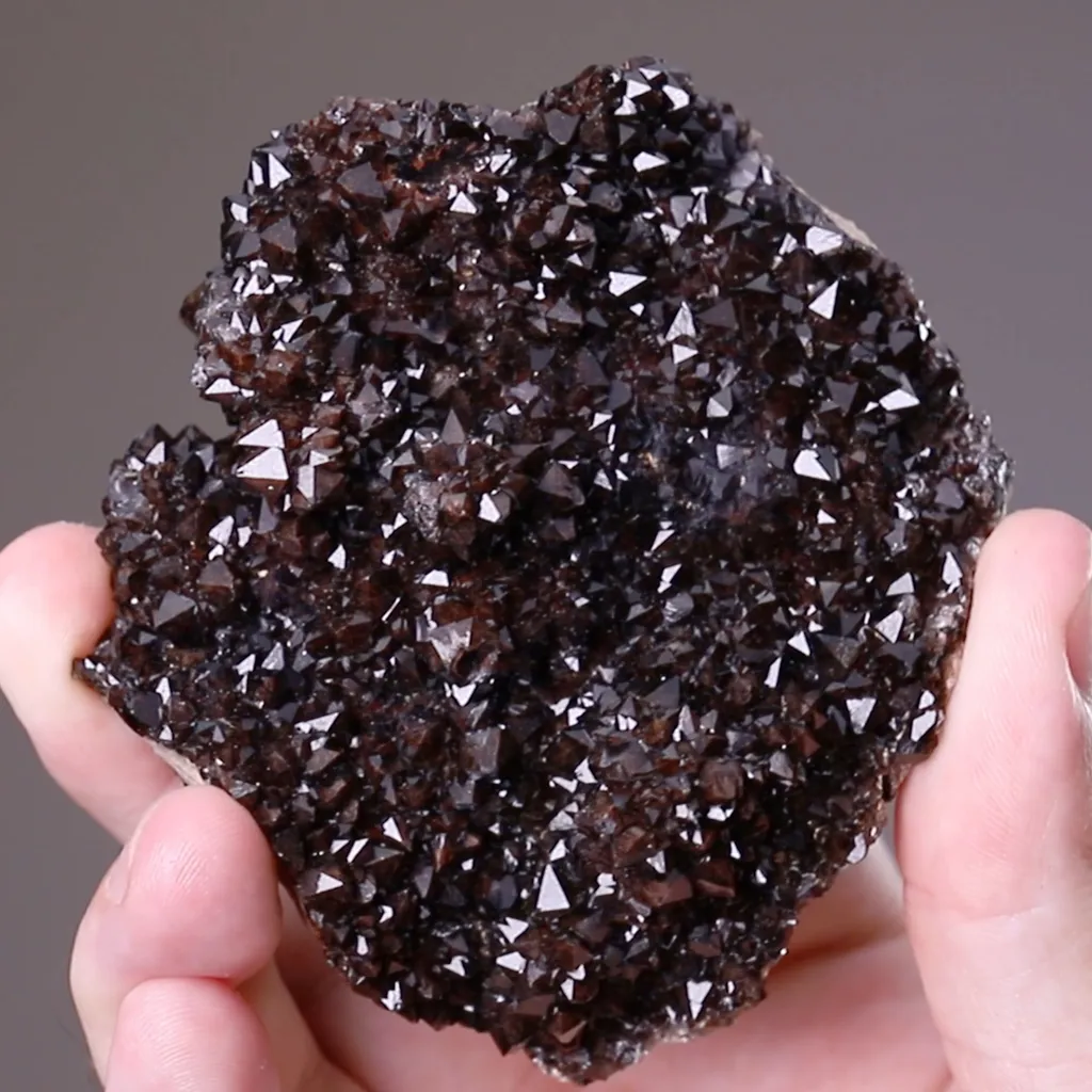 Quartz var. EISENKIESEL image