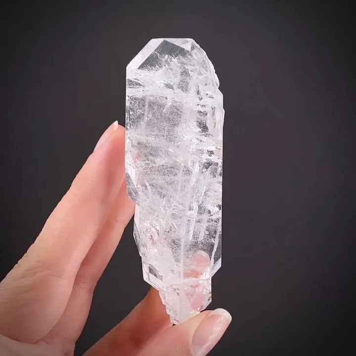 Quartz var. Faden - image 2