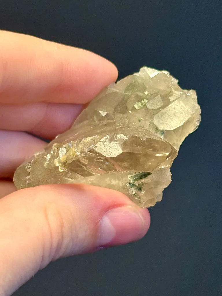 Quartz var. Gwindel - image 5
