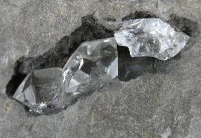Quartz (Var: Herkimer Diamond) - image 2