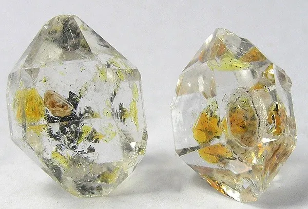 Quartz (Var: Herkimer Diamond) image