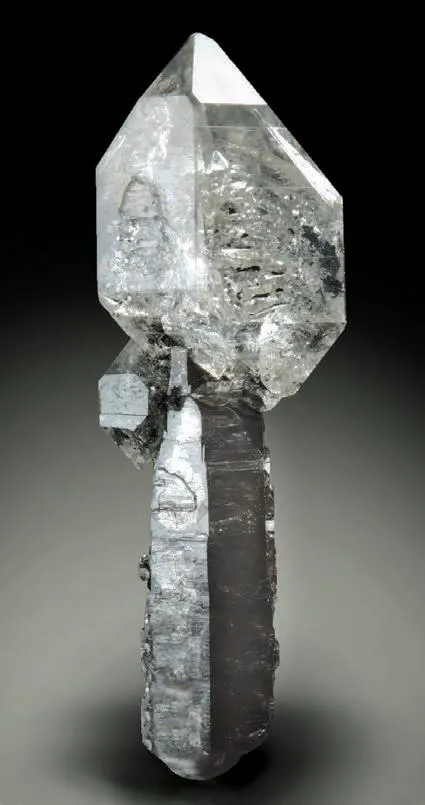 Quartz (var. Herkimer Diamond) scepter image