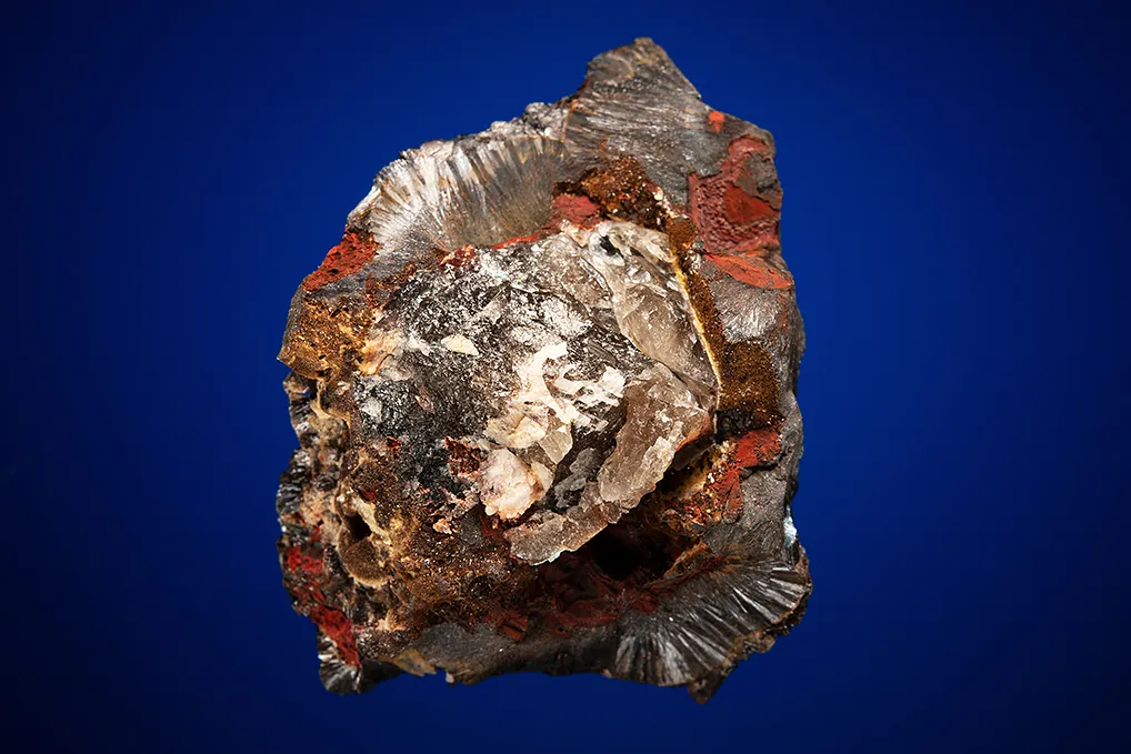 Quartz var. Onegite on Goethite - image 4